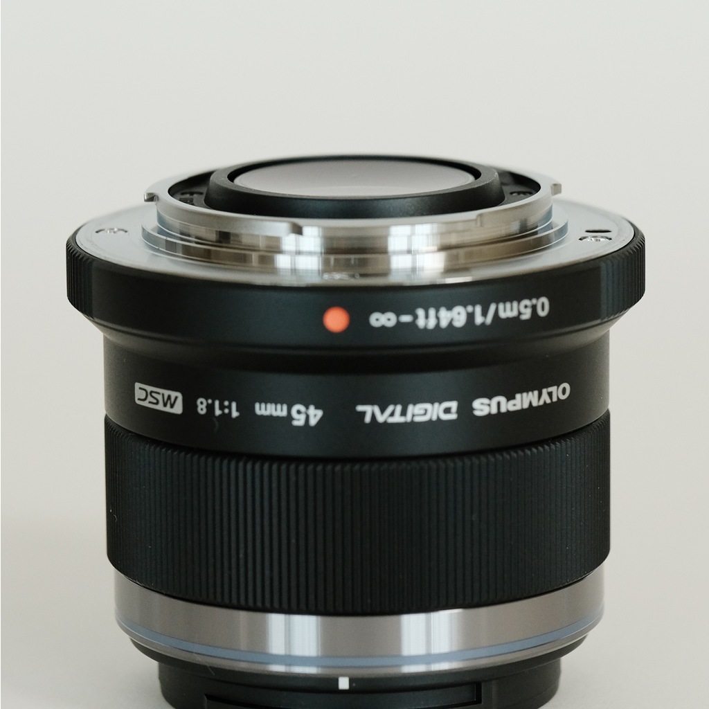OLYMPUS M.ZUIKO DIGITAL 45mm F1.8の出品 ONE SCENE（ワンシーン）